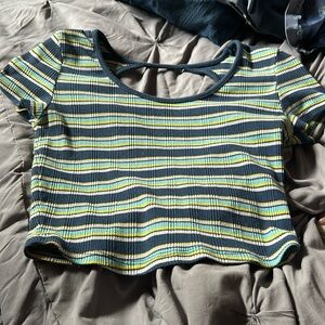 Colors: dark blue, light blue, and yellow